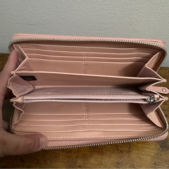 Coach Leather Madison Gathered Twist Accordion Zip Wallet Tan/Pink - Picture 4 of 4